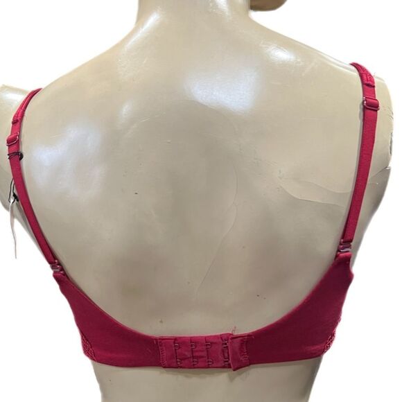 Victorias Secret Body Unlined Demi Crochet Lace / mesh detail bra Ruby Red 32DDD - Picture 4 of 7
